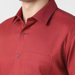 Van Heusen Textured Spread Collar Pure Cotton Shirt image 4