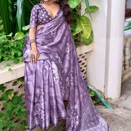 TIRA Floral Silk Blend Saree image 5