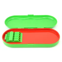 Disney by Gluman Peapod Pencil Box with Clip Lock & 3D Moana Print - Green image 2