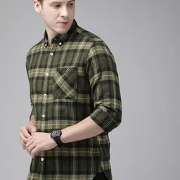 THE BEAR HOUSE Men Olive Green & White Slim Fit Checked Pure Cotton Casual Shirt image 4