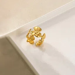 Jewels Galaxy Gold-Plated Anti Tarnish Finger Ring image 4