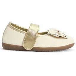 Chiu Bow Applique Detailed With Velcro Closure Mary Jane Ballerinas - Cream image 4