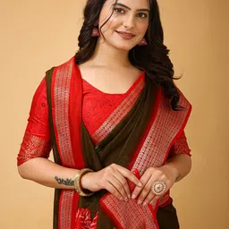 HI FI NX Floral Silk Cotton Designer Banarasi Saree image 4