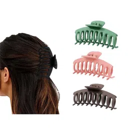 Nayakk Women Set of 3 Claw Clip-picture-10