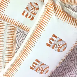 Alankaran designs White & Orange Ethnic Motifs 120 TC Bedsheet with 2 Pillow Covers-picture-21