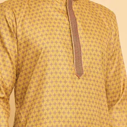 Arihant Rai Sinha Floral Printed Thread Work Straight Kurta with Churidar image 2