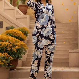 NAINVISH Printed Straight Tunic With Trousers Co-Ords image 4