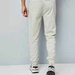 max Men Mid-Rise Joggers image 2