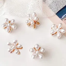 Watch junction Women Set of 4 Pearls Embellished Claw Clip image 4