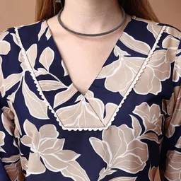 SANTOPERA DESIGNER Floral Printed V-Neck Straight Kurta With Palazzos image 5