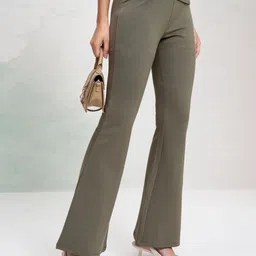 tokyo talkies Women Flared Green Cotton Blend Trousers-picture-21