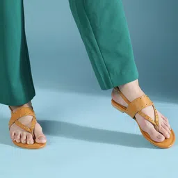 Inc 5 Women Textured Mules with Bows Flats image 1