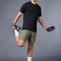 CULT Men Runner's Black Essential Tshirt image 5