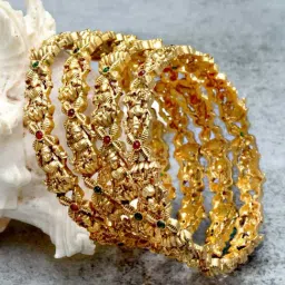 Karatcart Antique Gold-Plated Mata Laxmi Rajwadi Temple Bangle Set for Women - Set of 4-image-37