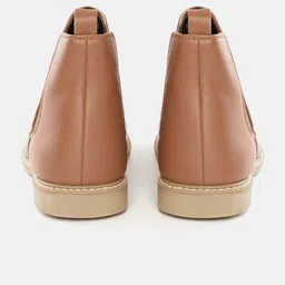 Carlton London Men Round Toe Chelsea Boots image 5