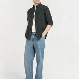 GANT Men Relaxed Fit Textured Button-Down Collar Cotton Casual Shirt image 3