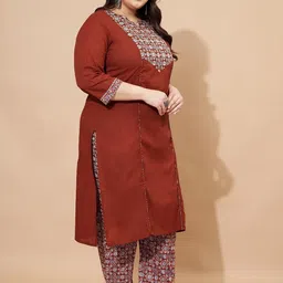 Vbuyz Women Floral Printed Regular Kurta with Trousers & With Dupatta image 3