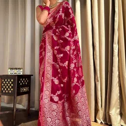 CANIZZARO Woven Design Zari Silk Blend Banarasi Saree image 2