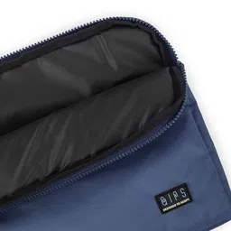 QIPS Unisex Tablet Sleeve image 3