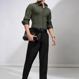 HIGHLANDER Men Spread Collar Textured Casual Shirt image 4