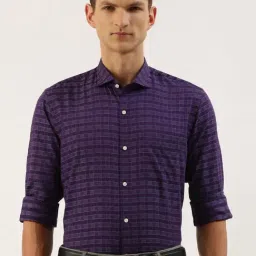Peter England Purple Regular Fit Checks Shirt-image-24
