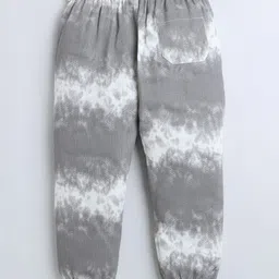 BAATCHEET Boys Tie and Dye Pure Cotton Mid-Rise Joggers image 3