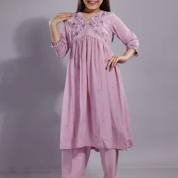 CurlyTales Girls Floral Embroidered Empire Thread Work A-Line Georgette Kurta With Trouser-image-62