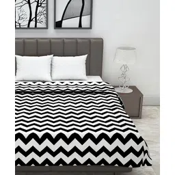 Divine Casa 120 GSM Polyester Reversible Lightweight Printed Double Bed AC Dohar Blanket Quilt - Black and White image 4
