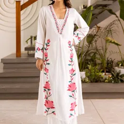 HERE&NOW Floral Printed Square Neck Regular Kurta With Palazzos-picture-16