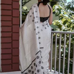 bigben textile Silk Blend Banarasi Saree image 3