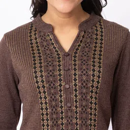 KEIKO Ethnic Motifs Woven Design Mandarin Collar Acrylic Straight Kurta with Trousers image 2