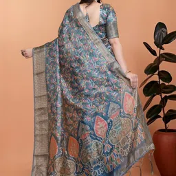Eecoo Floral Digital Printed Zari Saree With Unstitched Blouse Piece image 3