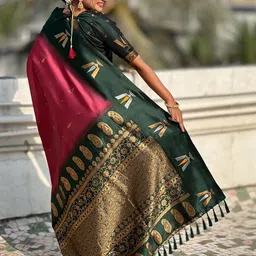 ELITE WEAVES Ethnic Motifs Zari Banarasi Saree image 2