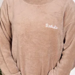 GRX Women Solid Round Neck Pure Wool Top & Joggers Co-Ords image 3