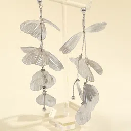 StyleCast x Revolte Leaf Shaped Studs Earrings image 1
