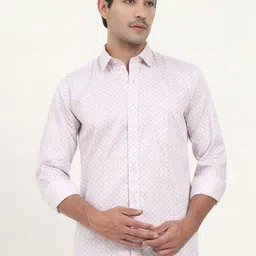 JADE BLUE Geometric Printed Cutaway Collar Slim Fit Cotton Shirt-image-60