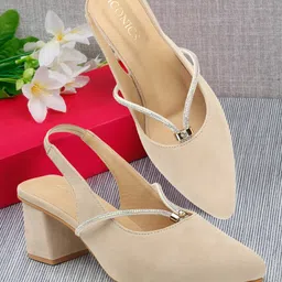 iconics Women Heels Sandal image 3