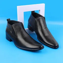 Metro Men Black Solid Formal Slip-ons-picture-38