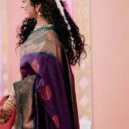 Aamish fashion Woven Design Zari Silk Blend Handloom Saree image 2