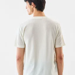 Snitch Off White Textured T-Shirt image 3