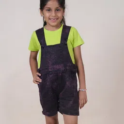 Kiddopanti Cotton Sleeveless Abstract Printed Dungaree Shorts -  Black & Violet-picture-19