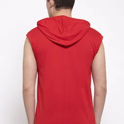 Friskers Men Red Printed Hood T-shirt image 3
