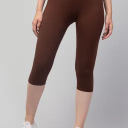 HIRRUX Women Skinny Fit Capris image 4