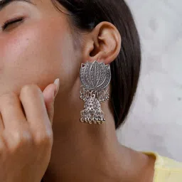 ISLANA Floral Jhumkas Earrings image 5