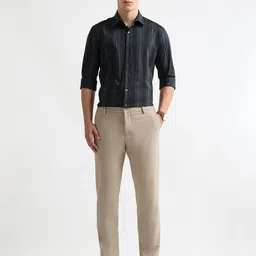 Arrow New York Men Slim Fit Vertical Striped Spread Collar Casual Shirt image 2