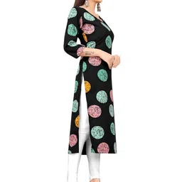 MANTRA DESIGNER Women Pack Of 2 Multicoloured Crepe Kurtas image 4