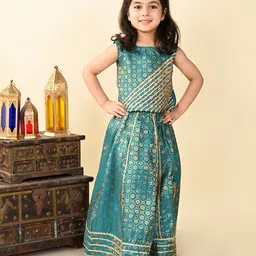 Superminis Sleeveless Gota Lace Embellished & Floral Foil Printed Coordinating Lehenga With Choli - Green-picture-22