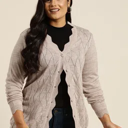 Sztori Plus Size Self Design Scalloped Edged Cardigan-image-25