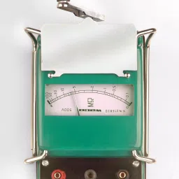 Waco WI 2503 Hand Driven Insu Tester Resistance Range 2,500M Ohm-picture-42