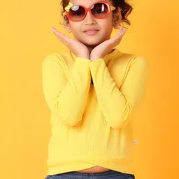 V-Mart Girls Solid Round Neck Cotton T-Shirt image 1